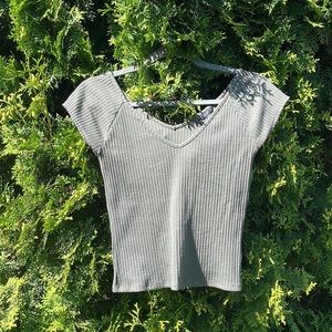 Green stretchy crop top t-shirt